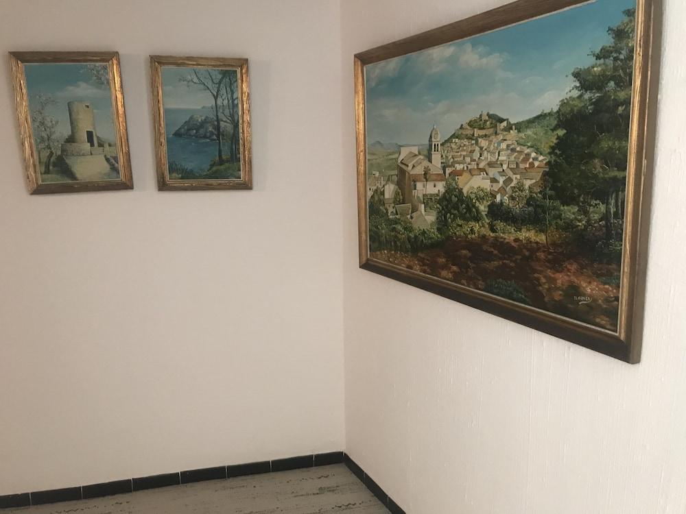 Hostal Cas Bombu Cala Ratjada  Bagian luar foto