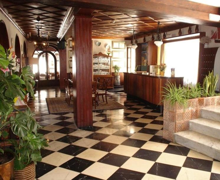 Hostal Cas Bombu Cala Ratjada  Bagian luar foto