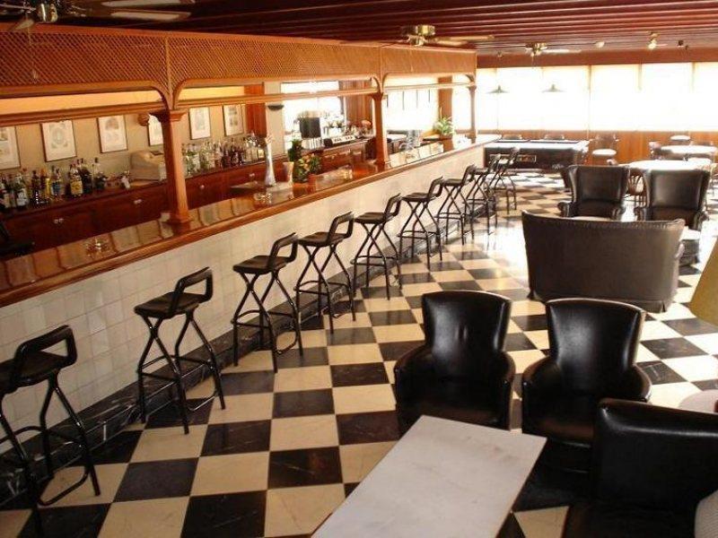 Hostal Cas Bombu Cala Ratjada  Bagian luar foto