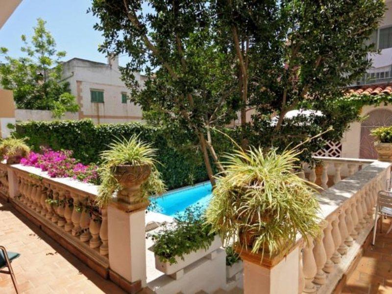 Hostal Cas Bombu Cala Ratjada  Bagian luar foto