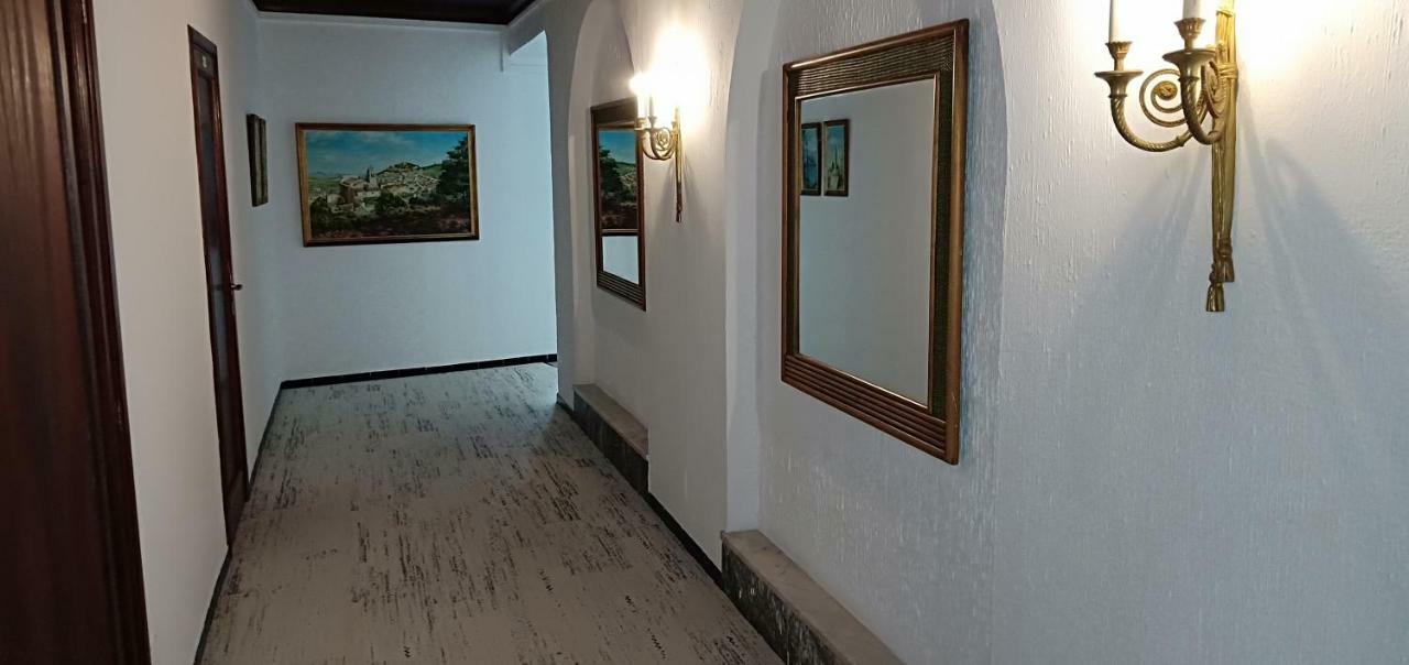 Hostal Cas Bombu Cala Ratjada  Bagian luar foto