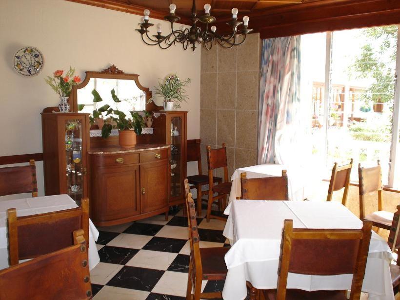 Hostal Cas Bombu Cala Ratjada  Bagian luar foto